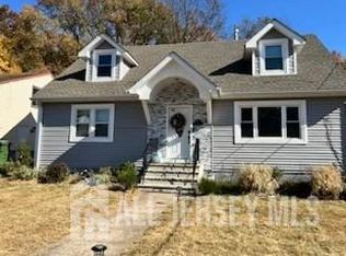 62 Dellwood Rd, Edison, NJ 08820