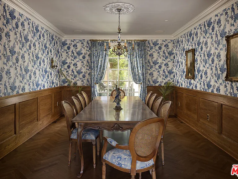 10030 Toluca Lake Ave — Photo 13
