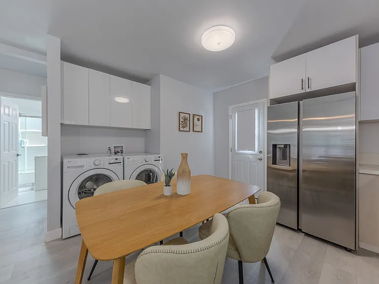 2461 Saint Pierre Ave — Photo 18
