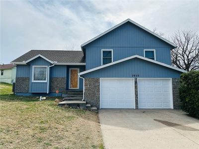 3805 Bernard Powell Dr, Kansas City, MO, 64127