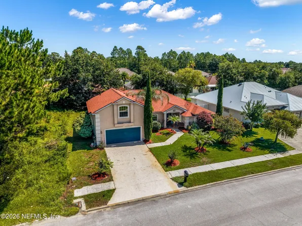18 LEWISTON Court, Palm Coast, FL 32137
