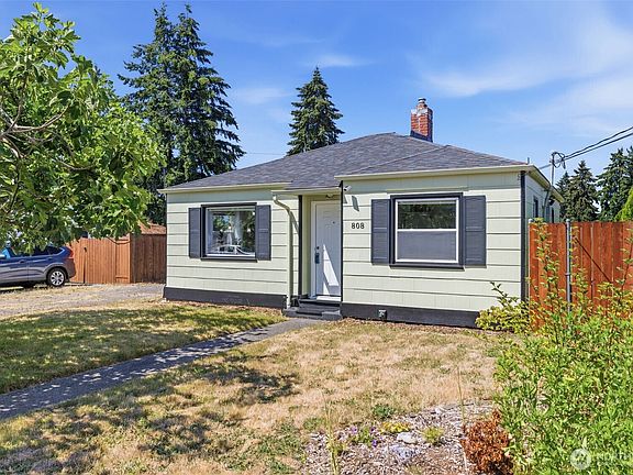 2nd image of 808 S Hawthorne Street