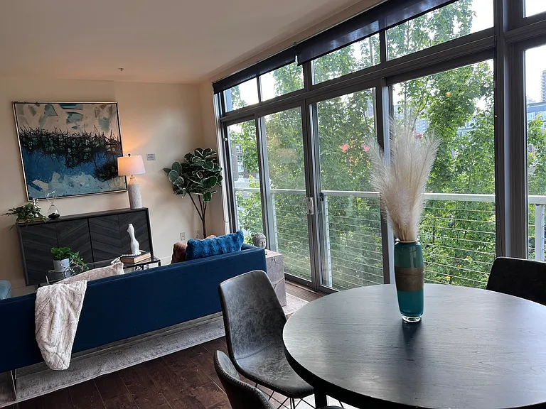 Living/dining/kitchen