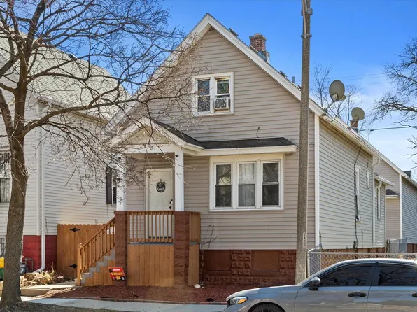 1425 West Orchard STREET #1425A, Milwaukee, WI 53204