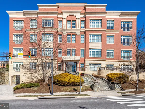 2801 Langston Blvd #305, Arlington, VA 22201