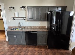 3182 S 3rd St Unit 1, Louisville, KY 40214