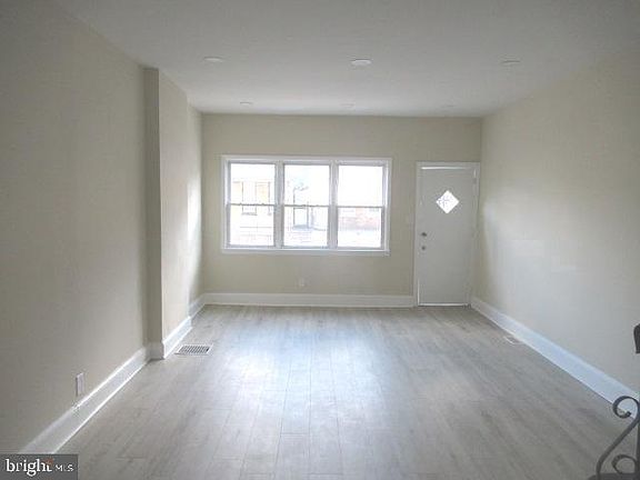 2nd image of 724 Spruce St