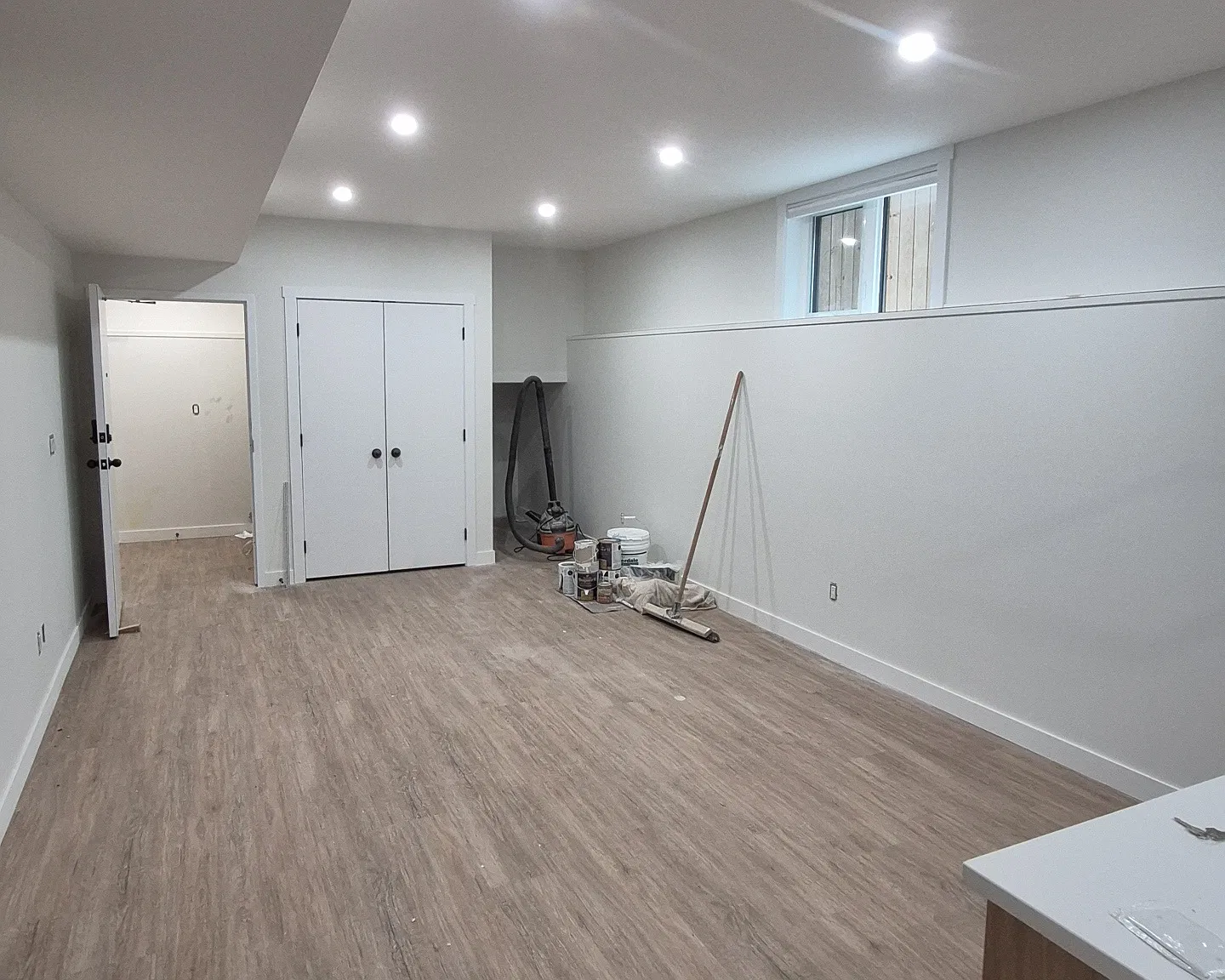 1 bed, 830 sqft, $1,750 — Photo 3