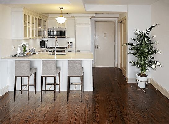 1st image of 752 W End Ave APT 15C