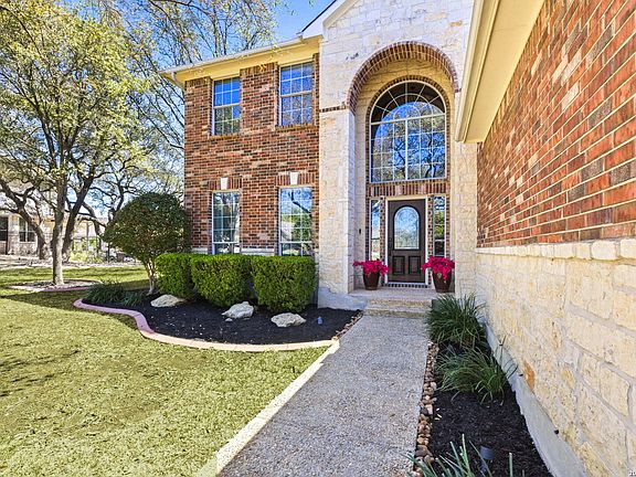 5th image of 2110 Cactus Circle