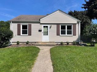 2880 S 53rd St, Milwaukee, WI 53219