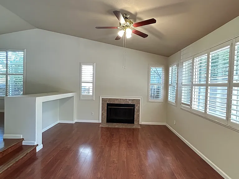 2412 Hooftrail Way — Photo 4