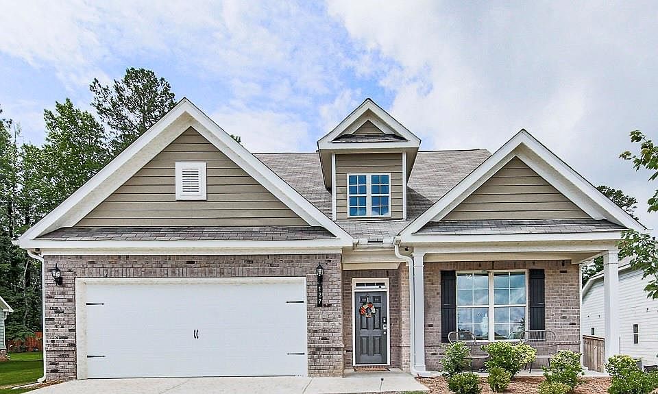 1st image of 127 Rolling Hills Pl