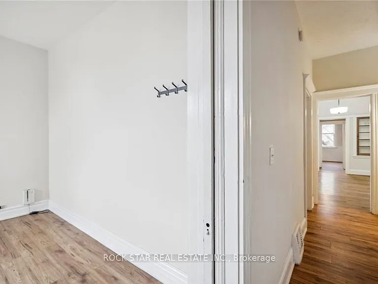 51 Smith Ave #MAIN — Photo 19