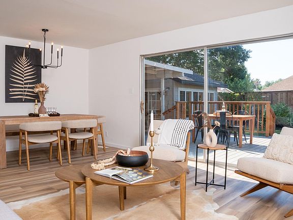 3rd image of 204 San Carlos Way