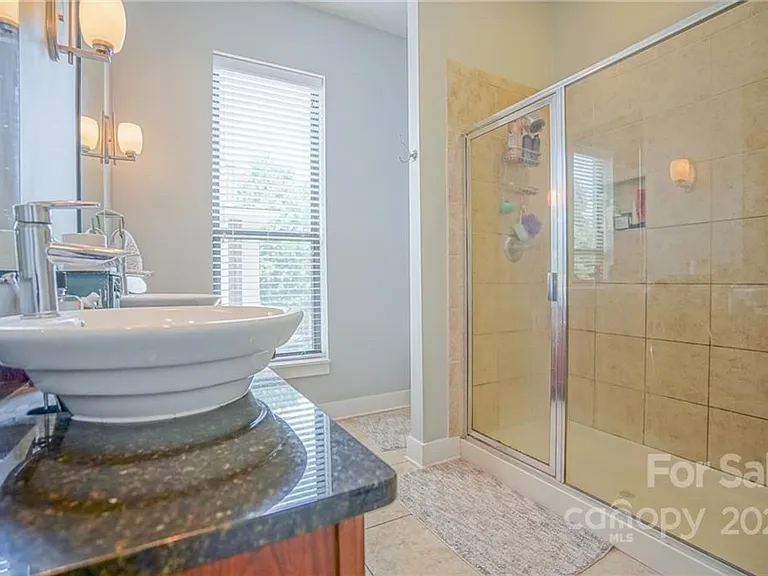 3427 Steel Yard Ct — Photo 19