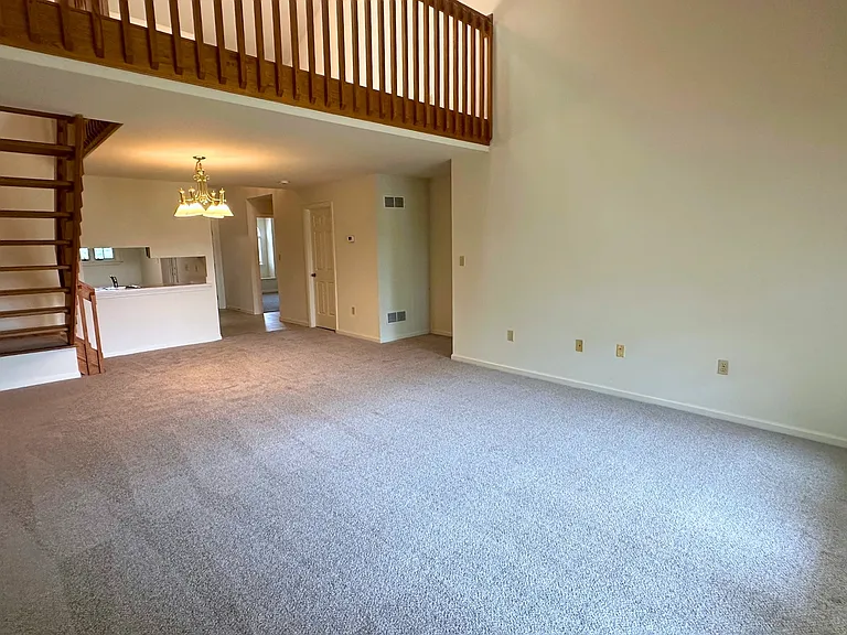 19 Black Oak Dr — Photo 11