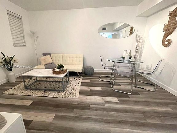 5th image of 1550 Drexel Ave APT 103