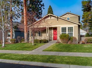 19456 Blue Lake Loop, Bend, OR 97702