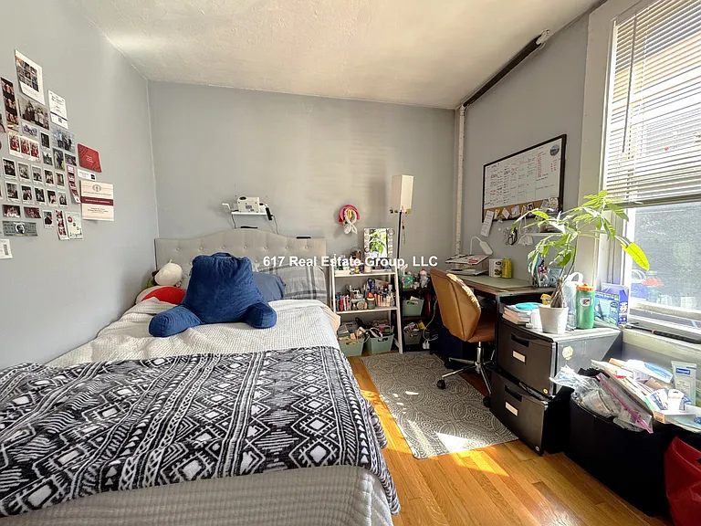18 Allston St #1R — Photo 10