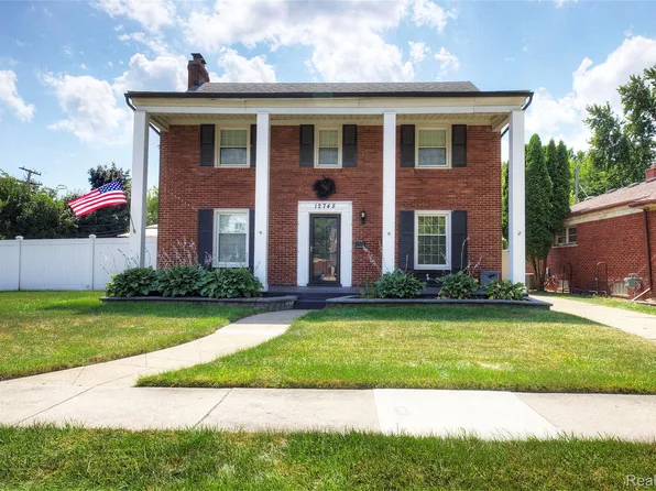 12745 Phelps St, Southgate, MI 48195