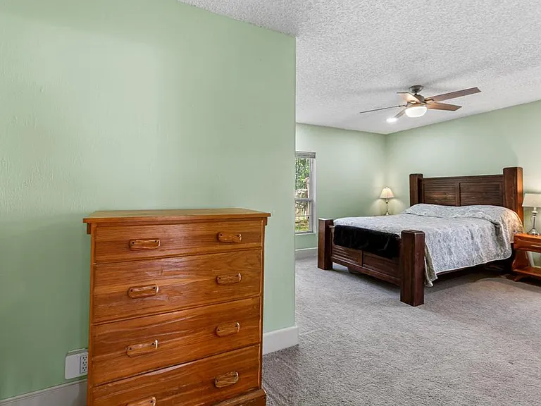 6545 Newcastle Rd — Photo 36