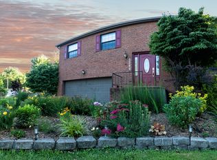 5300 Midway Dr, Huntington, WV 25705