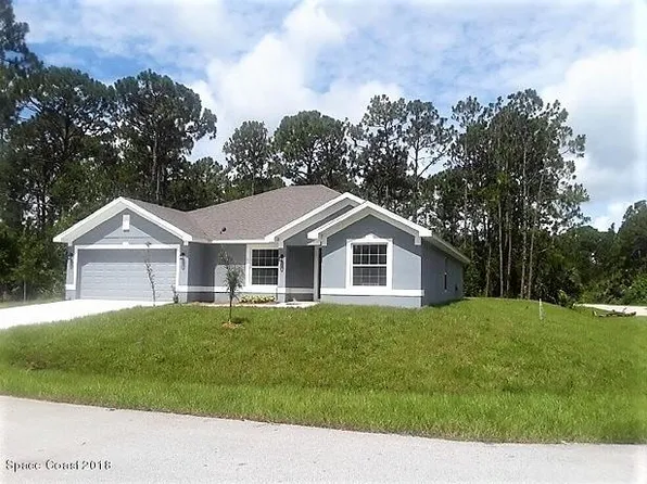 298 Deeyan Ave NW, Palm Bay, FL 32907