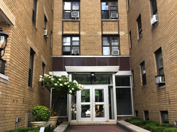 150 West End Avenue image 1 of 2
