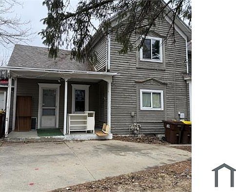 1st image of 416 S Van Buren Ave Floor 1