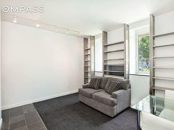 4th image of 211-213 E 3rd St #1B