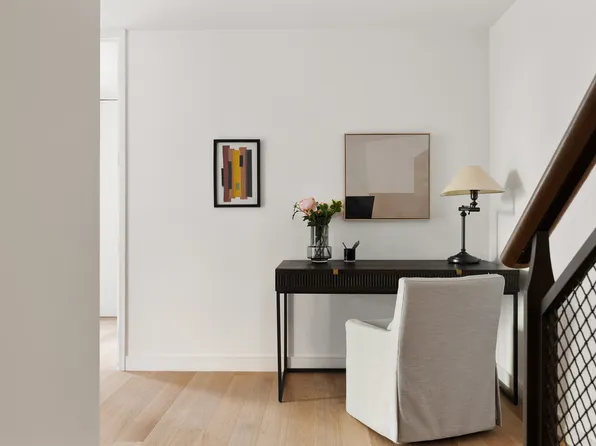 500 West 22nd Street image 20 of 24