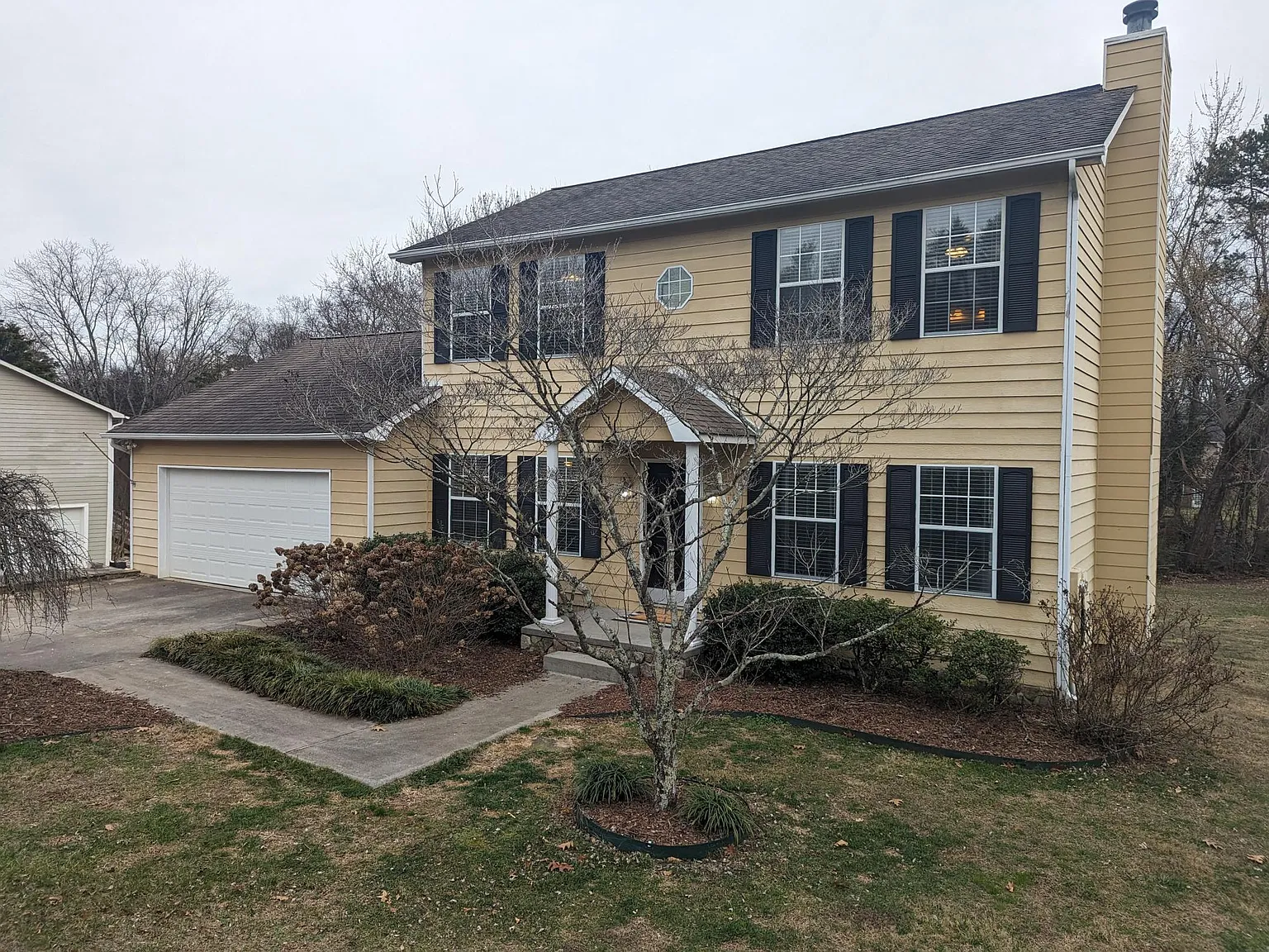 1204 Boyington Dr — Photo 2