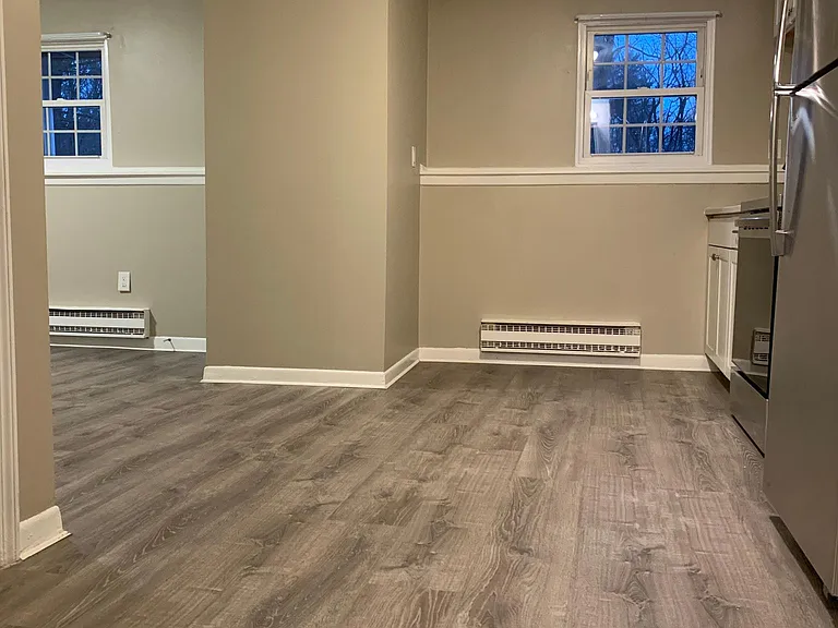 18 Nashua Rd #2 — Photo 2
