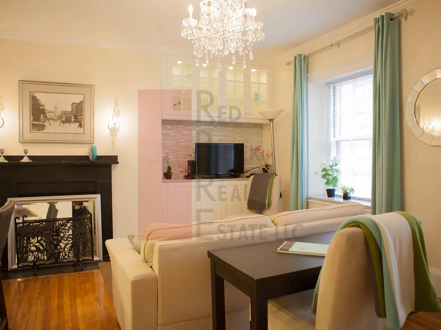 1 bed, 376 sqft, $3,400 — Photo 3