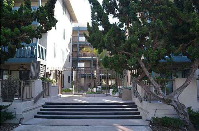 1st image of 881 Thomas Ave APT 22
