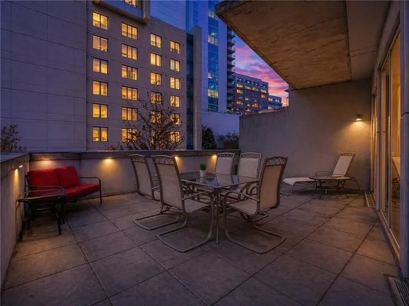 44 Peachtree Pl NW Unit 424, Atlanta, GA 30309