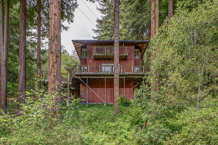 1st image of 405 Senda Ladera