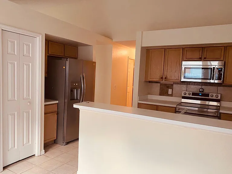10918 Rushwood Way — Photo 9