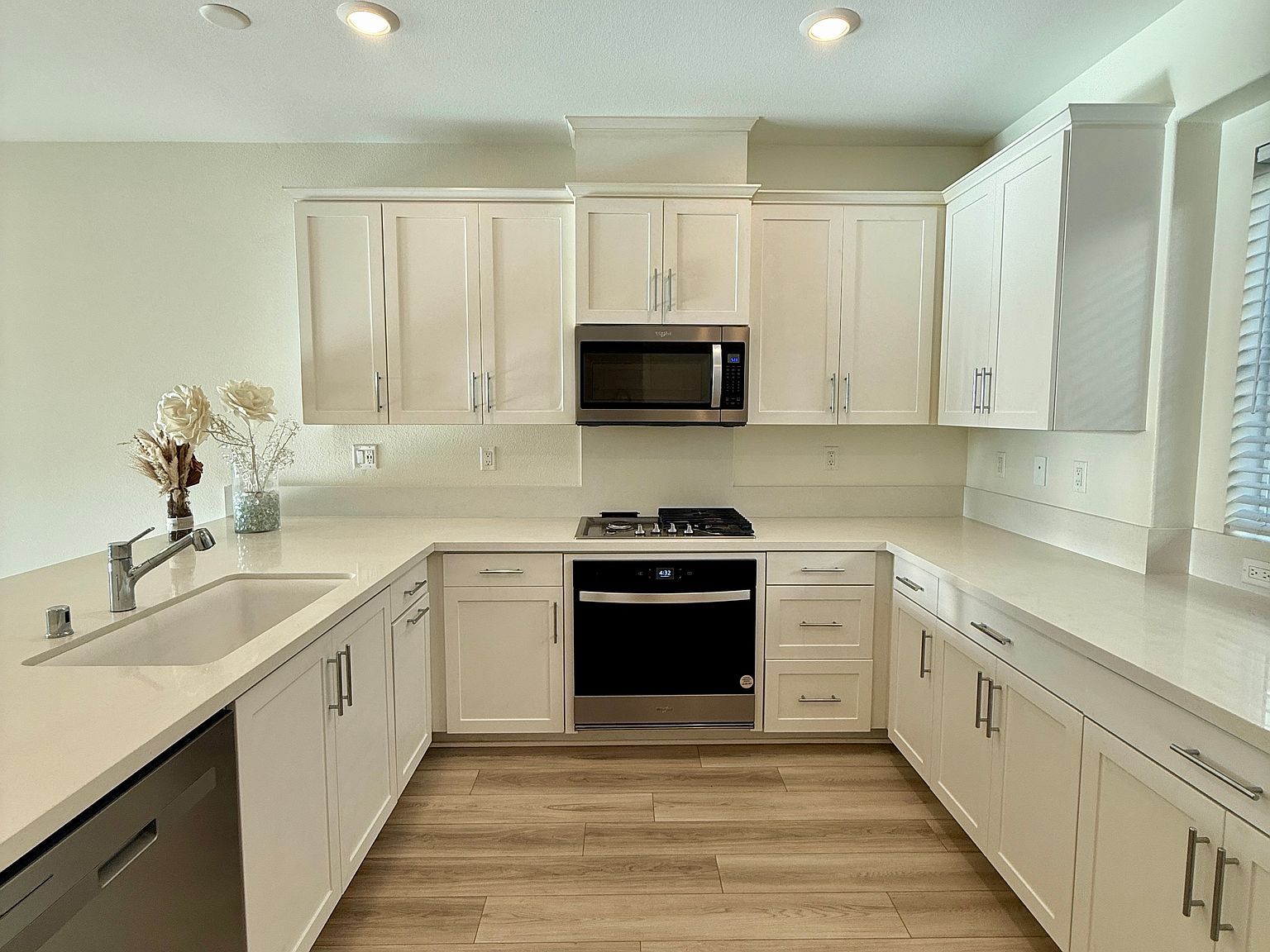 22309 Spanish Oak Ct, Torrance, CA 90502 | Zillow