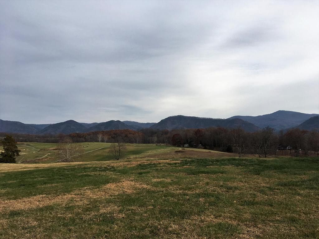 8 Vista Links Dr, Buena Vista, VA 24416 Zillow