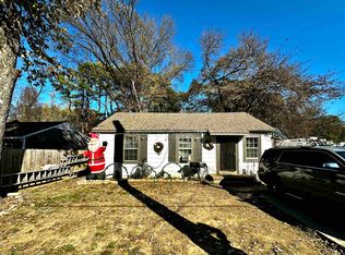 3530 Crow Rd, Memphis, TN 38108