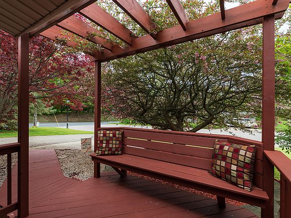 5th image of 4823 Briarhill Dr