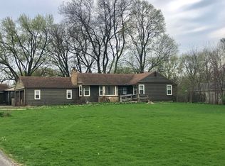 1028 Franklin Grove Rd, Dixon, IL 61021