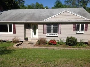 11 Sunset Ave, North Reading, MA 01864
