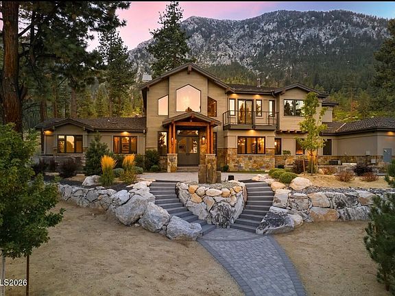 3rd image of 256 Forest Hill Way