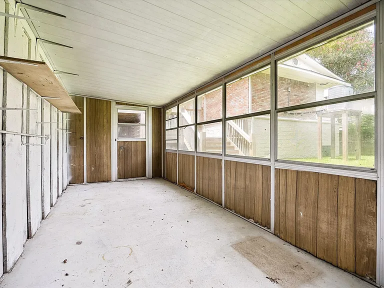 4715 Braesvalley Dr — Photo 29