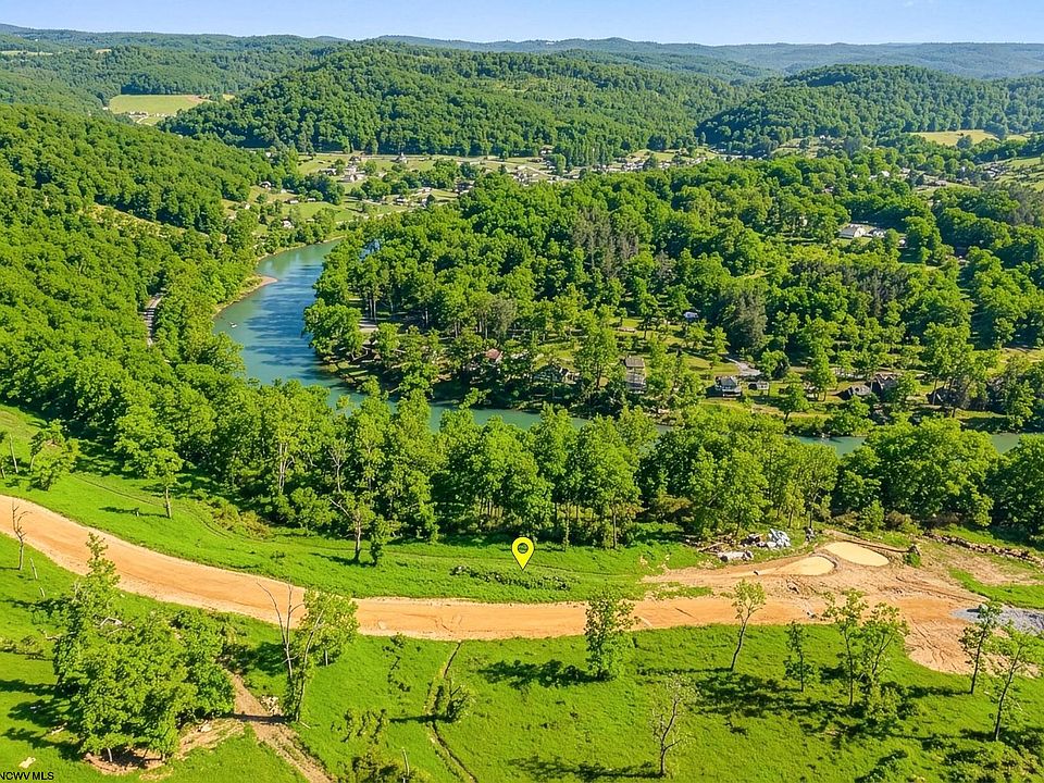 1st image of Angus Ln