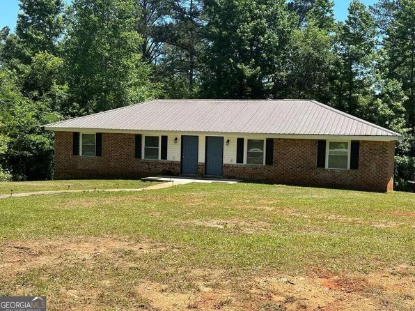 25 Sunrise Cir, Carrollton, GA 30117