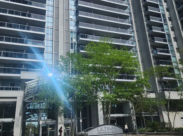 4978 Yonge St, Toronto, ON